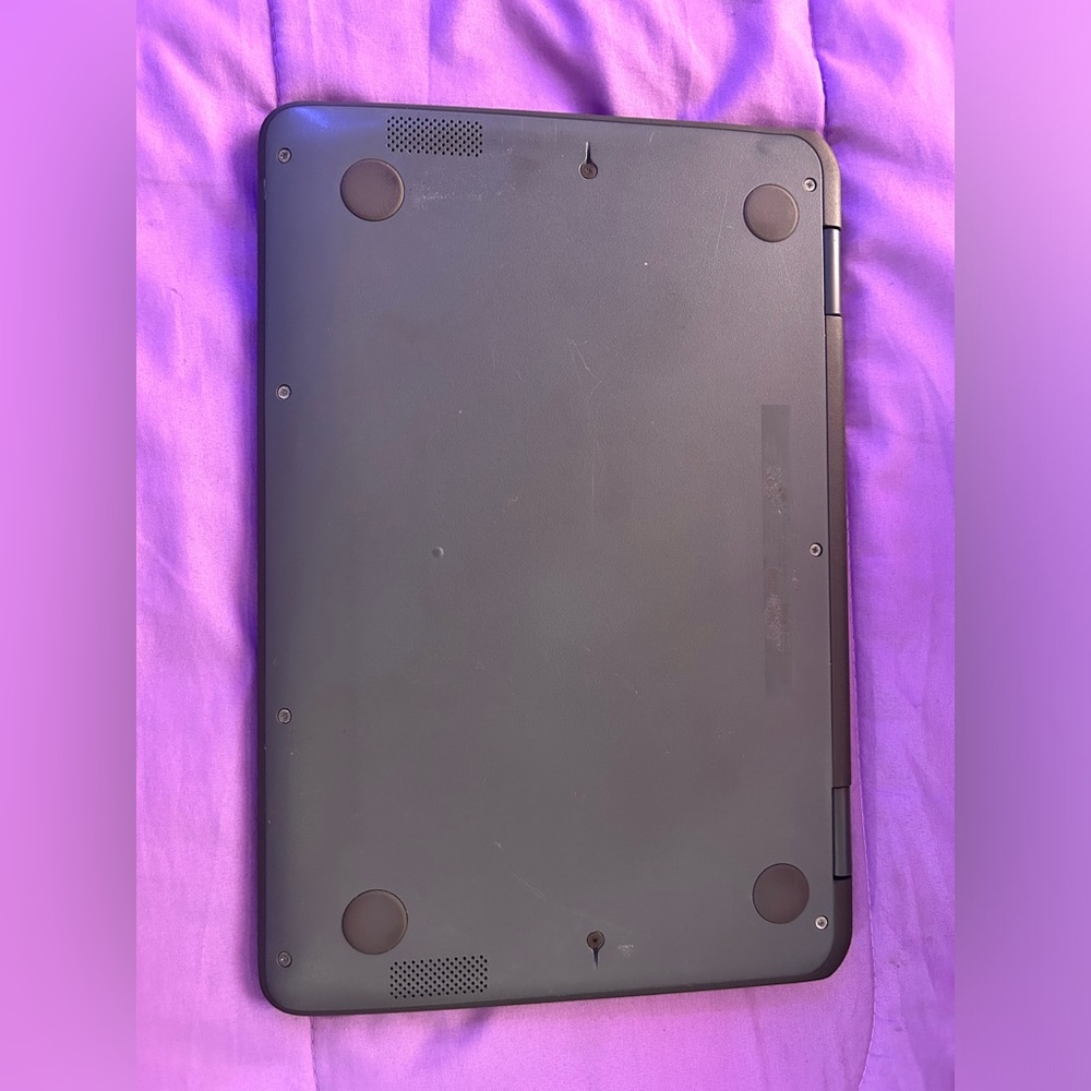 Chromebook - Picture 4 of 4